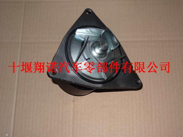 东风康明斯发动机配件6L水泵 4934058