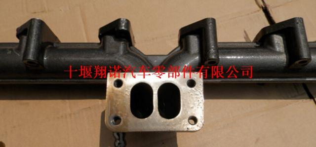 斗山DH220-7工程机械排气支管65.08101 