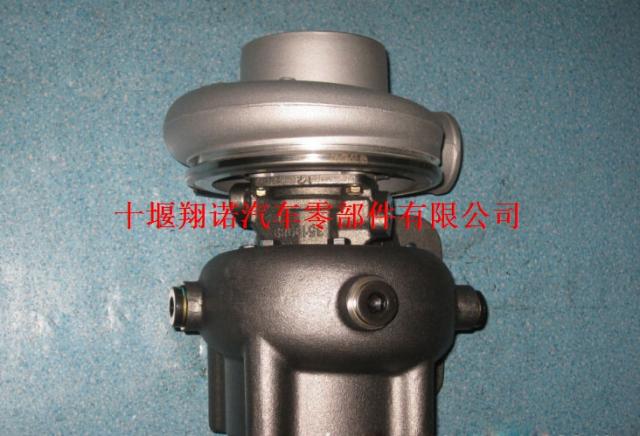 康明斯6CT H1EM水冷增压器3533738 3802537 3802591 
