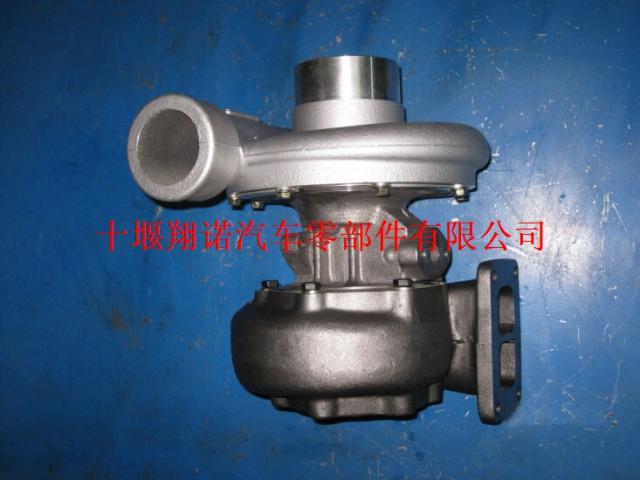 上柴6135发电机组涡轮增压器  J95-1
