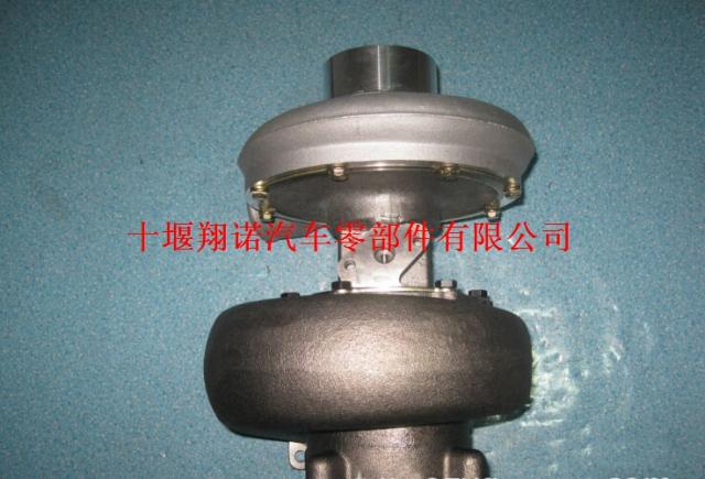 无锡动力12V135发动机涡轮增压器N110J-2 N110J-5 