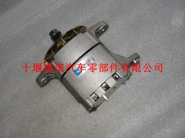 东风康明斯发动机配件发电机4094998 3350619 3353588