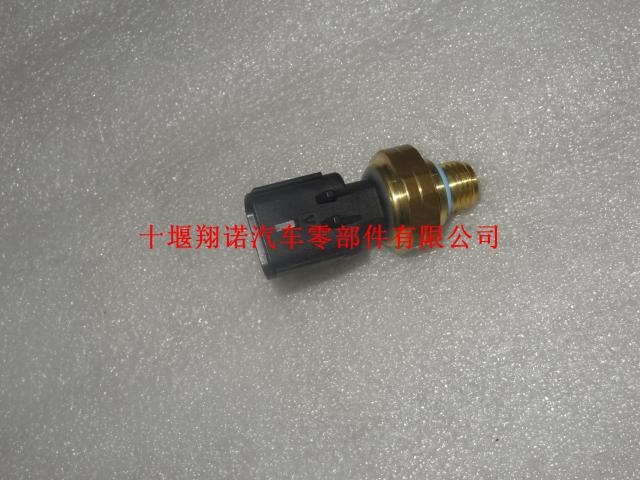 康明斯机油压力传感器4921517 4087991 4921744 