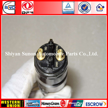Genuine Diesel engine injector bos ch common rail fuel injector 0445120110