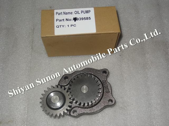 Cummins 4BT Diesel Engine parts Oil Pump 4939585