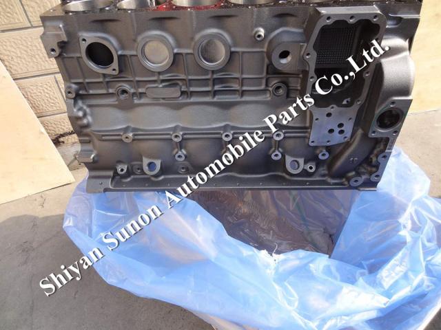 Cummins diesel motor engine ISLe cylinder block 4946370 4993369 5260555 5271268 