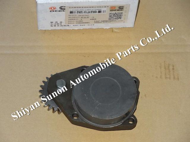 Cummins Diesel Engine Part 6BT5.9 Oil Pump 4935792
