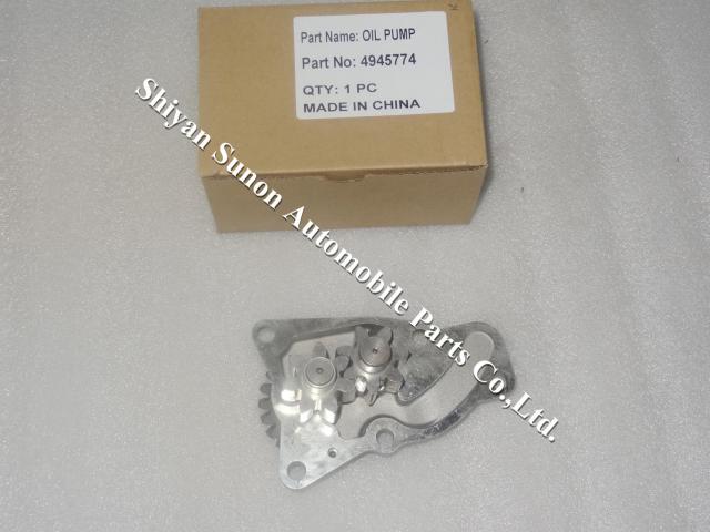 Cummins B3.3 engine oil pump 4945774