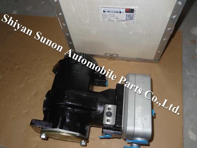 Cummins 6LT diesel engine air compressor P/No 4933783