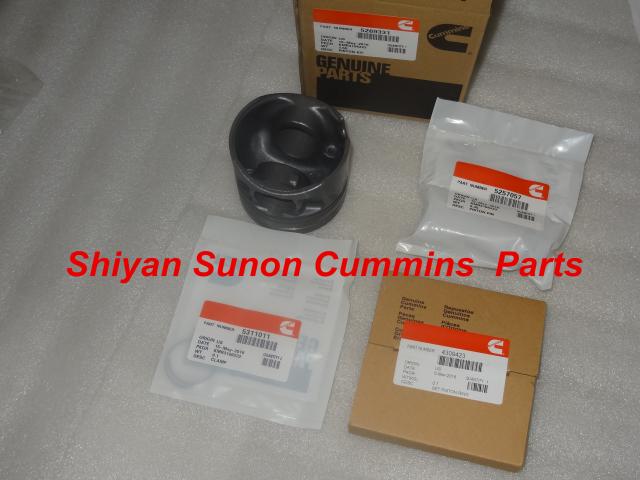 Engine piston and ring 5269331