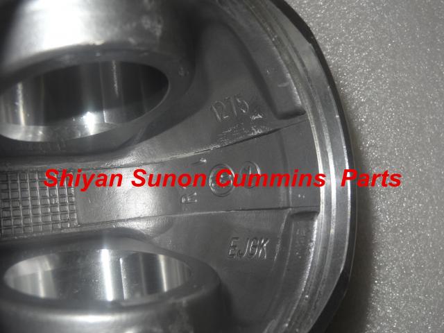 Cummins Diesel Engine Piston 6CT 3925878