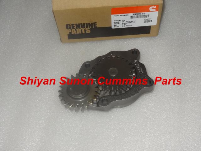 Engine Parts Oil Pump 3939588